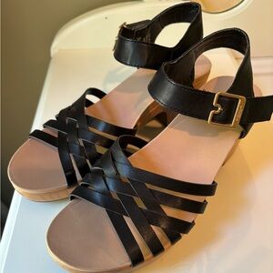 Dr. Scholl's Black and Tan Sandals